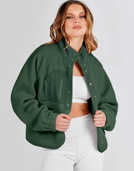 Womens Fleece Jacket Button Down Shacket Casual Sherpa Cropped Coats Warm Outwear with Pockets