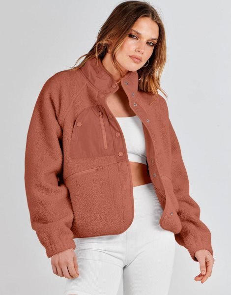 Womens Fleece Jacket Button Down Shacket Casual Sherpa Cropped Coats Warm Outwear with Pockets