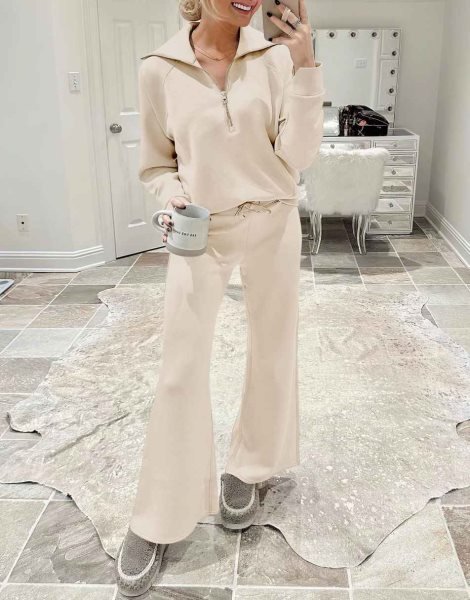 Women 2 Piece Outfits Sweatsuit Set 2023 Fall Oversized Half Zip Sweatshirt Wide Leg Sweatpant Lounge Set Tracksuit