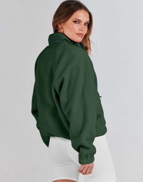 Womens Fleece Jacket Button Down Shacket Casual Sherpa Cropped Coats Warm Outwear with Pockets