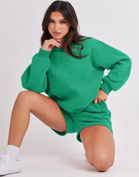 Women 2 Piece Outfits Sweatsuit Oversized Sweatshirt & Lounge Shorts 2023 Casual Cozy Pajamas Tracksuit Set