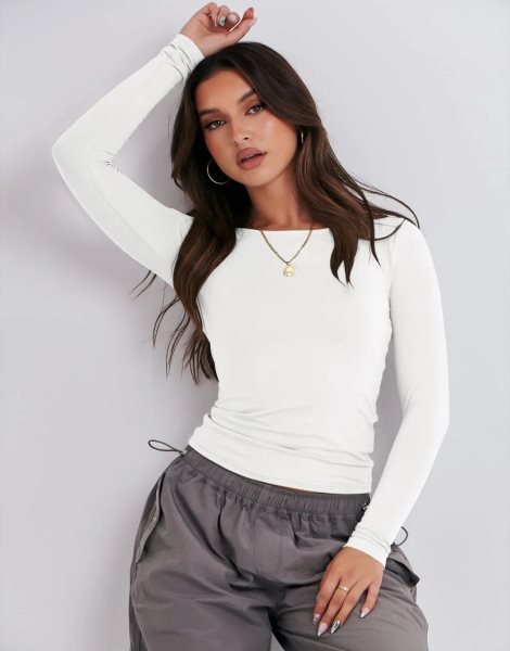 Women Long Sleeve Slim Fit Crop Top Going Out Tight T-Shirt Trendy Tees Streetwear