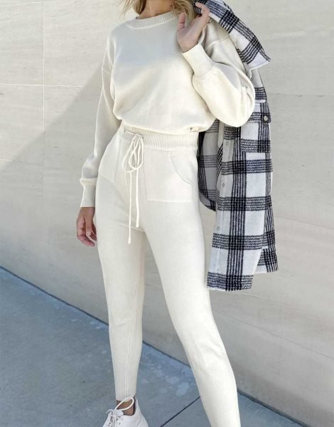 Women's Two Piece Outfits Sweater Sets Pullover and Drawstring Pants Lounge Sets