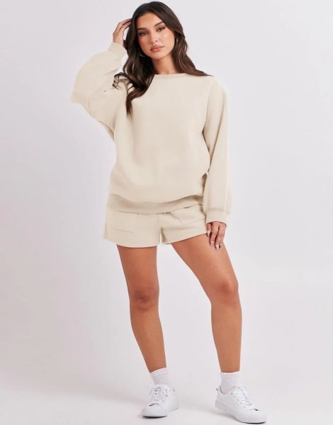 Women 2 Piece Outfits Sweatsuit Oversized Sweatshirt & Lounge Shorts 2023 Casual Cozy Pajamas Tracksuit Set