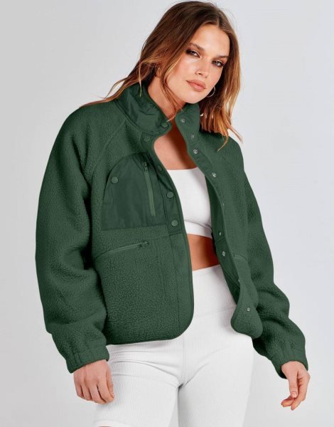 Womens Fleece Jacket Button Down Shacket Casual Sherpa Cropped Coats Warm Outwear with Pockets