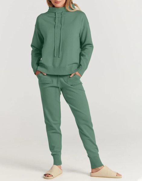 Women's Two Piece Outfits Long Sleeve Turtleneck Pullover Top & Drawstring Pants Sweatsuit Lounge Set