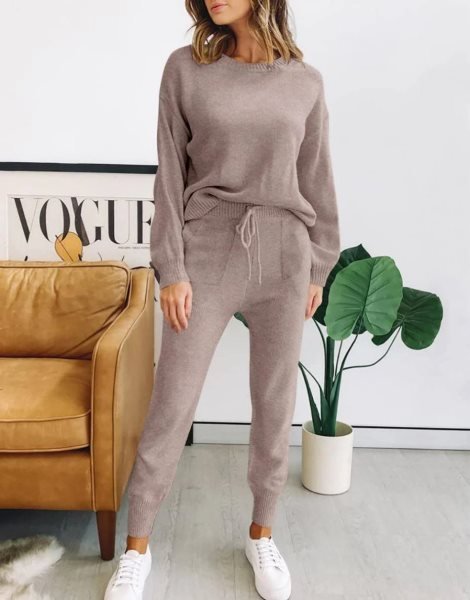 Women's Two Piece Outfits Sweater Sets Pullover and Drawstring Pants Lounge Sets
