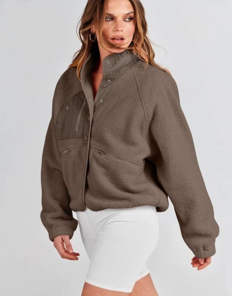 Womens Fleece Jacket Button Down Shacket Casual Sherpa Cropped Coats Warm Outwear with Pockets
