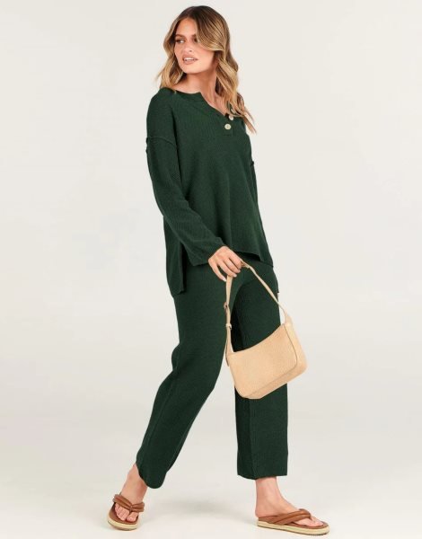 Women 2 Piece Outfits Oversized Knit Loungewear Loose Slouchy Sweater Set 2023 Fall Trendy Matching Lounge Sets