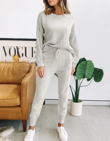 Women's Two Piece Outfits Sweater Sets Pullover and Drawstring Pants Lounge Sets