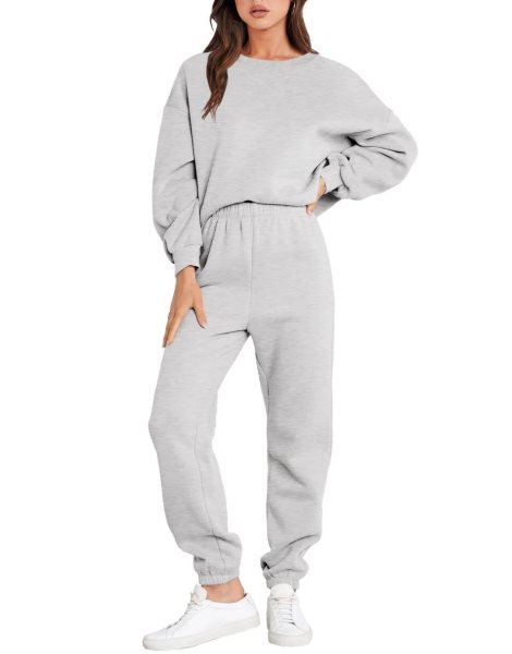 Women's Two Piece Outfits Long Sleeve Crewneck Sweatsuit with Jogger Pants Lounge Sets with Pockets