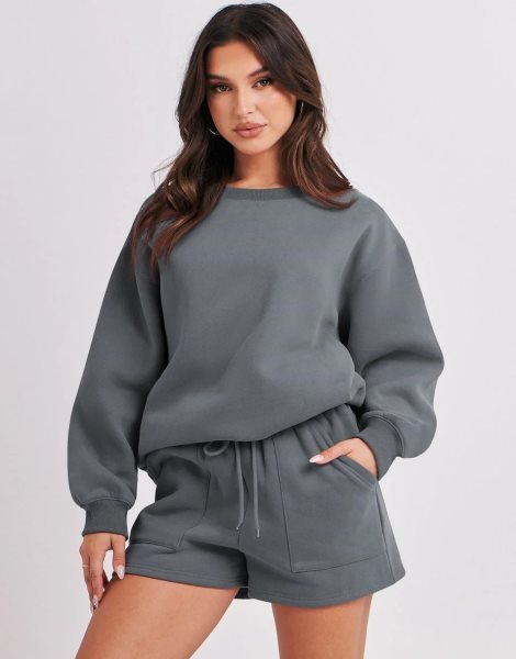 Women 2 Piece Outfits Sweatsuit Oversized Sweatshirt & Lounge Shorts 2023 Casual Cozy Pajamas Tracksuit Set