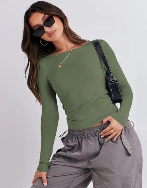 Women Long Sleeve Slim Fit Crop Top Going Out Tight T-Shirt Trendy Tees Streetwear