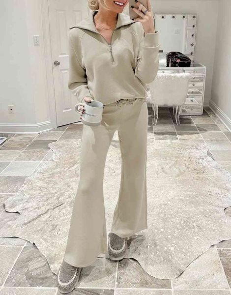 Women 2 Piece Outfits Sweatsuit Set 2023 Fall Oversized Half Zip Sweatshirt Wide Leg Sweatpant Lounge Set Tracksuit