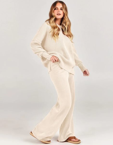 Women 2 Piece Outfits Sweatsuit Oversized Sweater Set & Wide Leg Pants Fall Chunky Lounge Set