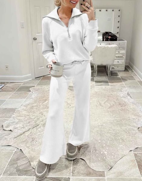 Women 2 Piece Outfits Sweatsuit Set 2023 Fall Oversized Half Zip Sweatshirt Wide Leg Sweatpant Lounge Set Tracksuit