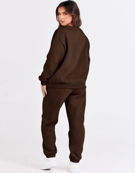 Women's Two Piece Outfits Long Sleeve Crewneck Sweatsuit with Jogger Pants Lounge Sets with Pockets