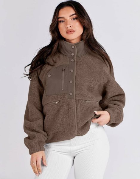 Womens Fleece Jacket Button Down Shacket Casual Sherpa Cropped Coats Warm Outwear with Pockets