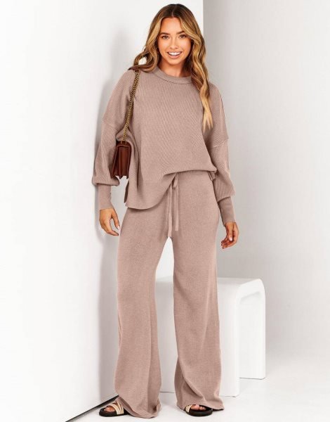 Women 2 Piece Outfits Sweatsuit Oversized Sweater Set & Wide Leg Pants Fall Chunky Lounge Set