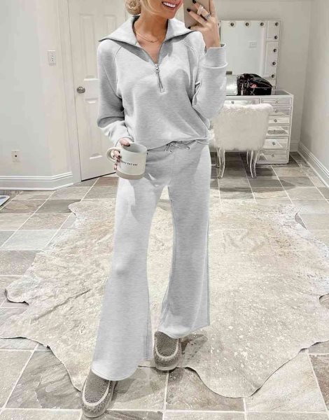 Women 2 Piece Outfits Sweatsuit Set 2023 Fall Oversized Half Zip Sweatshirt Wide Leg Sweatpant Lounge Set Tracksuit