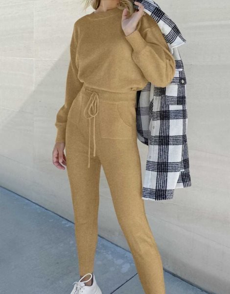 Women's Two Piece Outfits Sweater Sets Pullover and Drawstring Pants Lounge Sets