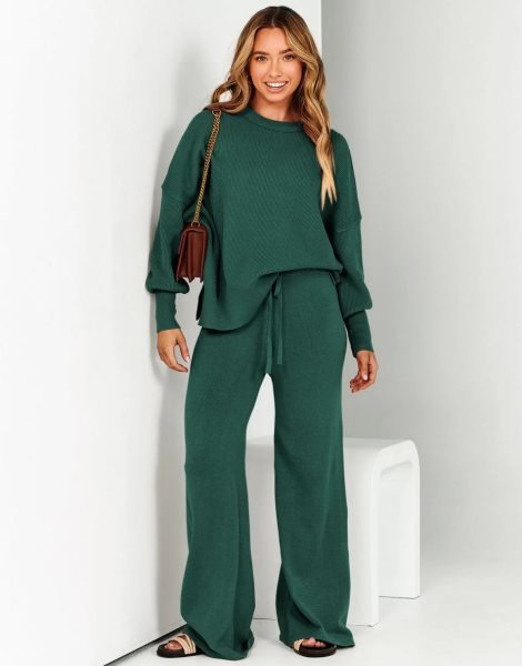 Women 2 Piece Outfits Sweatsuit Oversized Sweater Set & Wide Leg Pants Fall Chunky Lounge Set