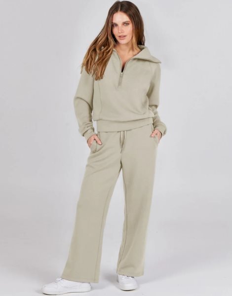Women 2 Piece Outfits Sweatsuit Set 2023 Fall Oversized Half Zip Sweatshirt Wide Leg Sweatpant Lounge Set Tracksuit