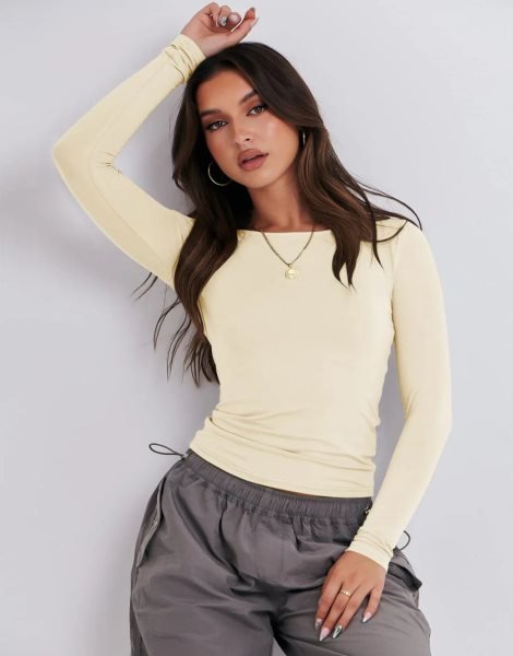 Women Long Sleeve Slim Fit Crop Top Going Out Tight T-Shirt Trendy Tees Streetwear