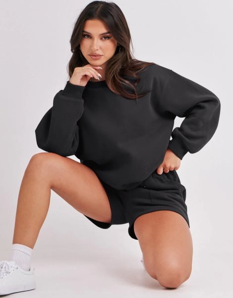 Women 2 Piece Outfits Sweatsuit Oversized Sweatshirt & Lounge Shorts 2023 Casual Cozy Pajamas Tracksuit Set